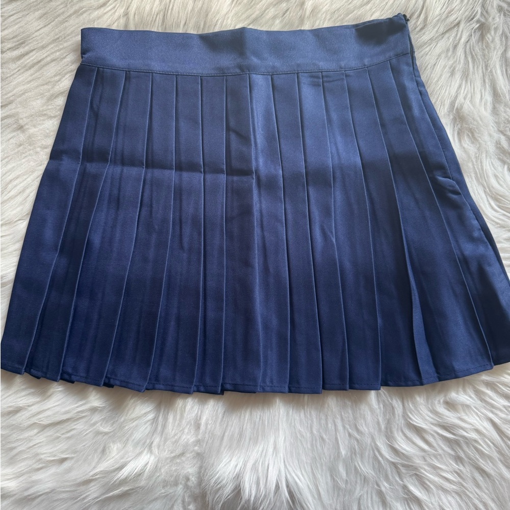 Elegant Navy Blue Pleated Skirt